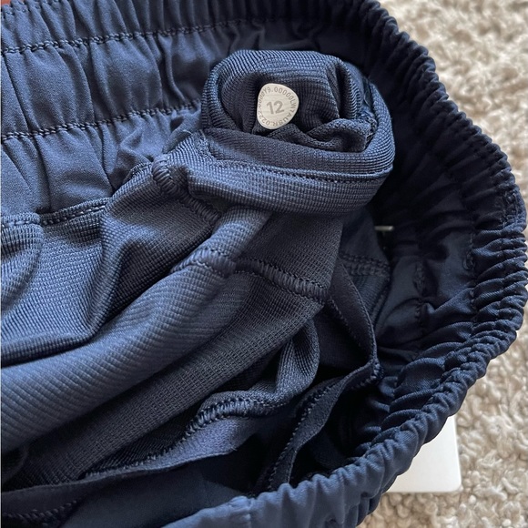 Lululemon Hotty Hot Short, True Navy, Size 12, 2.5” inseam, lined, low rise - Picture 6 of 6